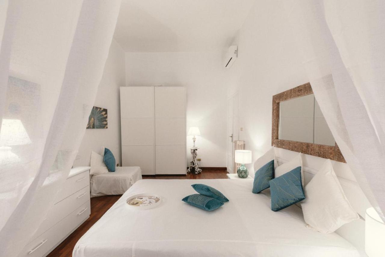 Via Frattina Love Apartment Rome Exterior photo